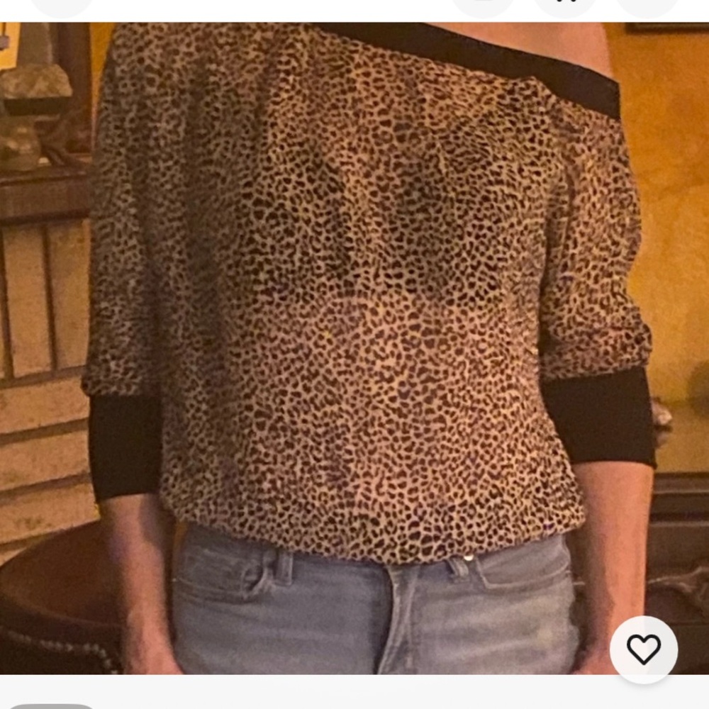 One of a kind Vintage Giovanni DeMoura Over The Shoulder Animal Print blouse